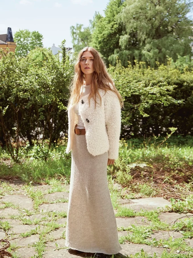 Sandnes Garn I 2308 (vol. 1) Nr. 6 Aya Jacket