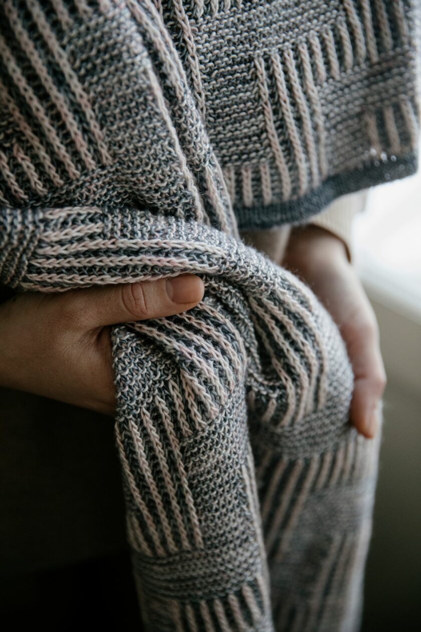 Laine Magazine I 52 Wochen Tücher Stricken (Deutsch) – Bild 24