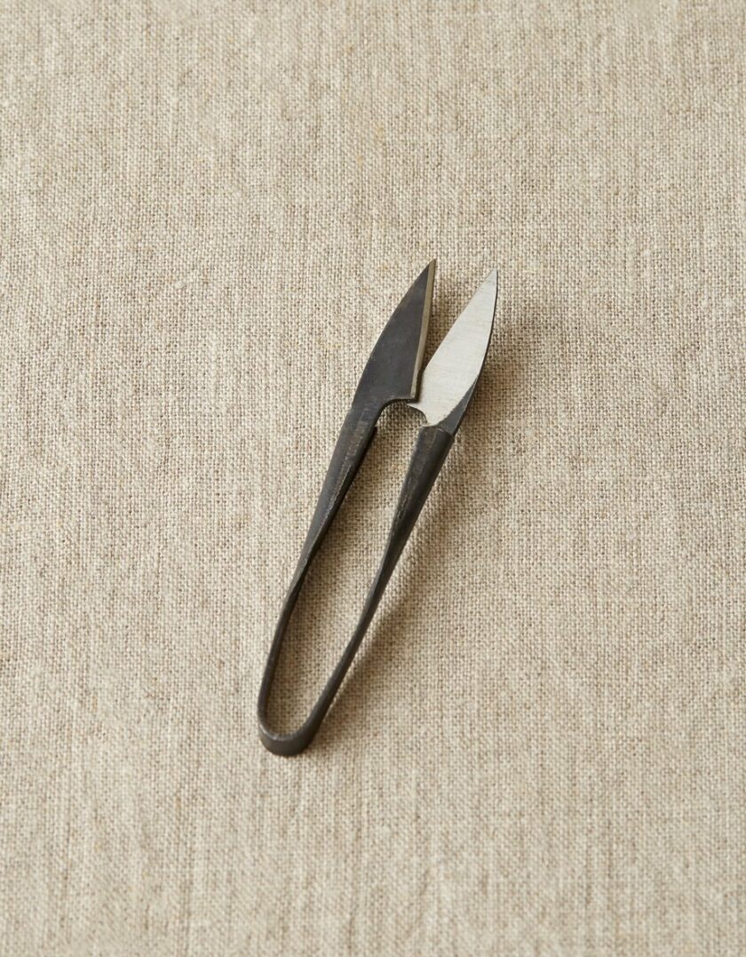 Cocoknits I Wollschere (Yarn Snip with leather Cover) – Bild 4