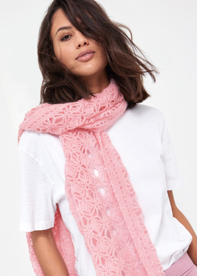 Häkelschal aus Seide-Alpaka