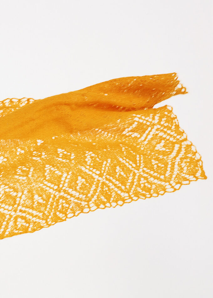 Tuch mit Lace Muster aus Seide-Alpaka