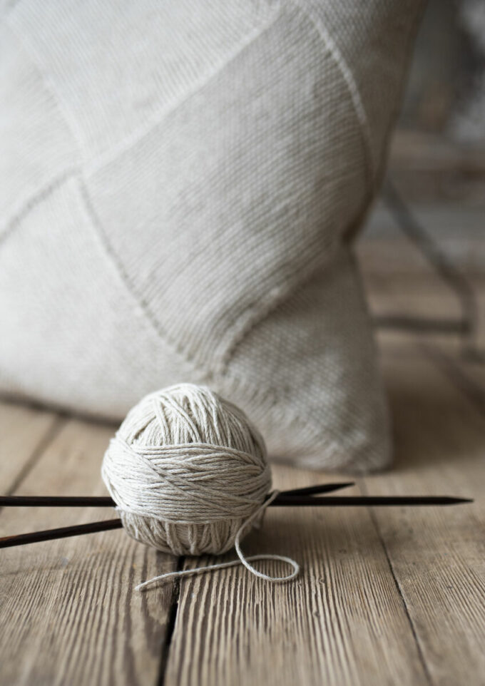 Rowan I INDOORS by Erika Knight