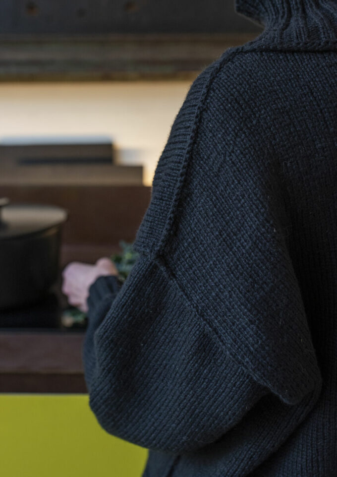 Rowan I INDOORS by Erika Knight