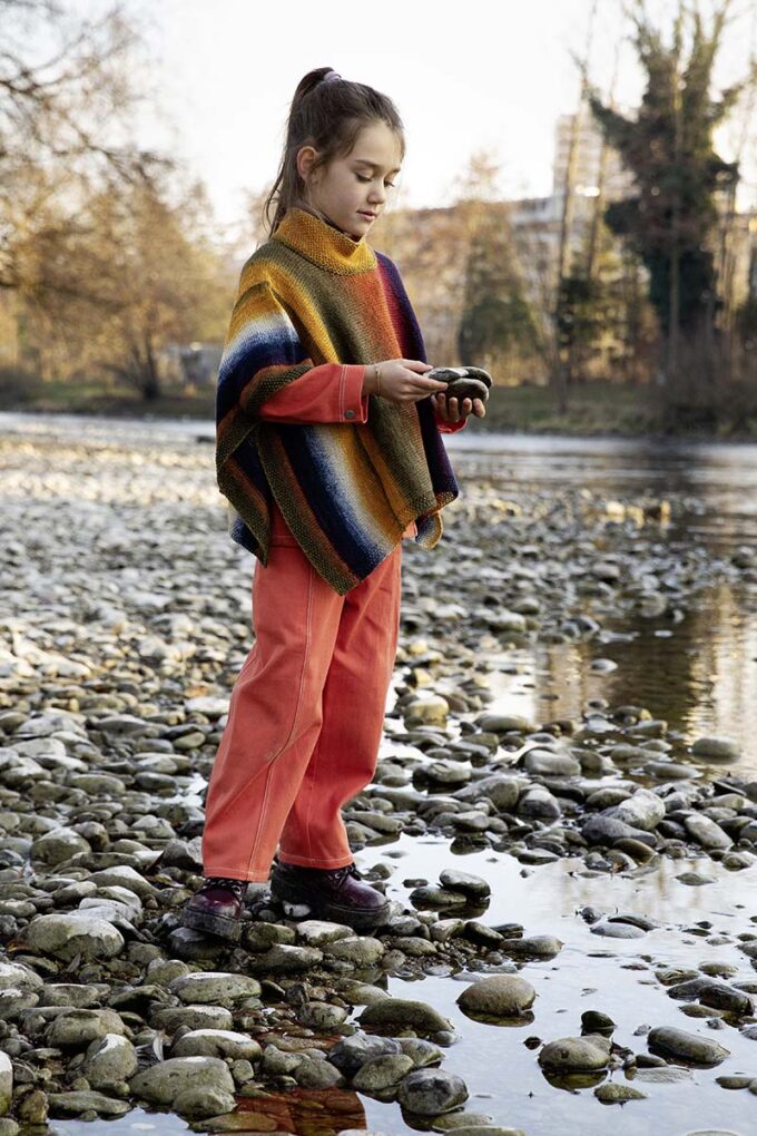 Kinderponcho aus Merino 150 degrade