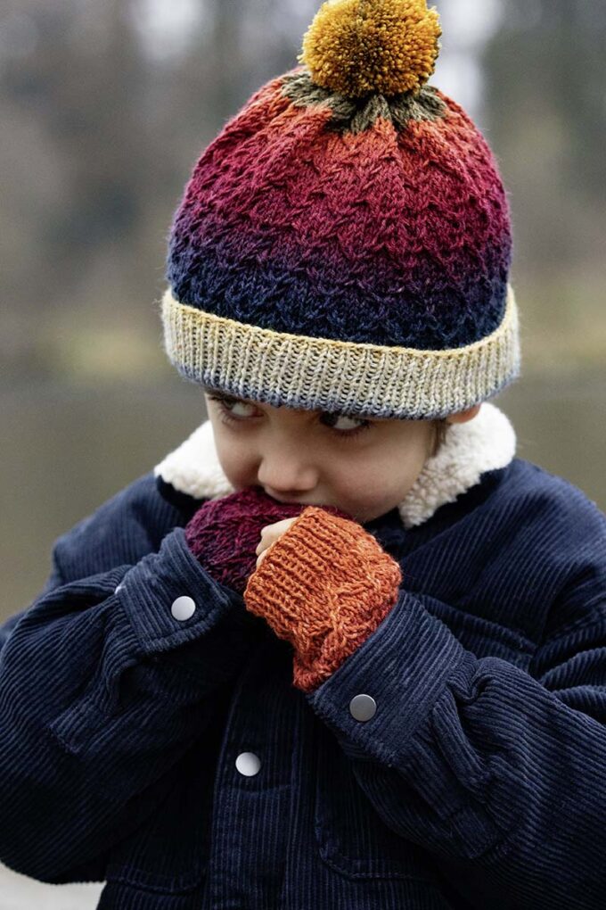 Kindermütze aus Merino 150 degrade