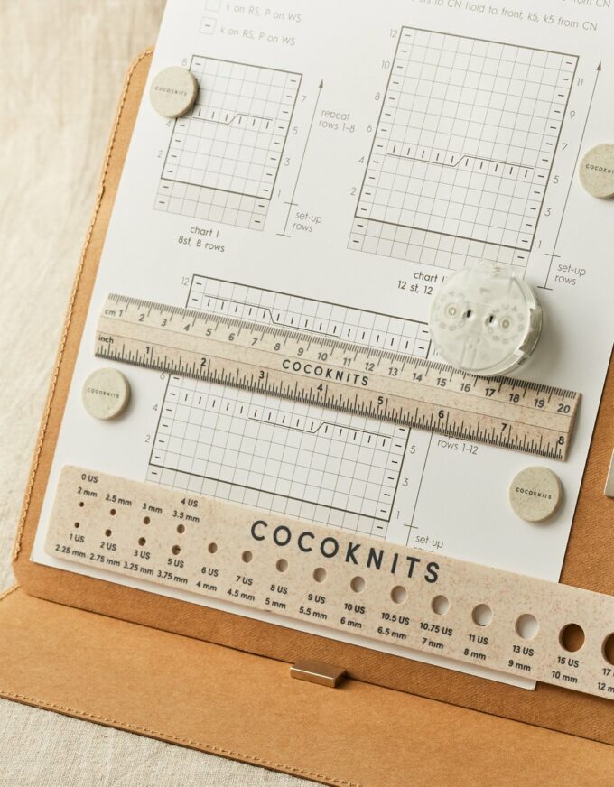 Cocoknits I Magnetisches Lineal und Nadelmaß (Ruler + Needle gauge Set)
