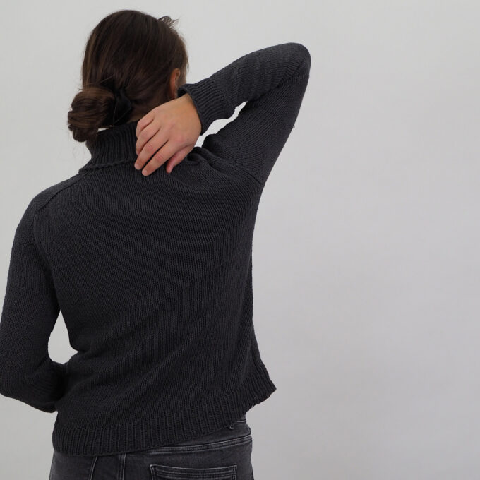 Regina Moessmer I CONTIGUOUS BASICS PULLOVER (deutsch)