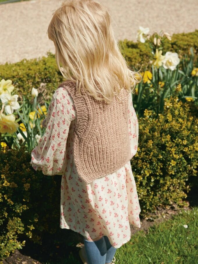 Sandnes Garn I HELLE SLIPOVER (2211-11)