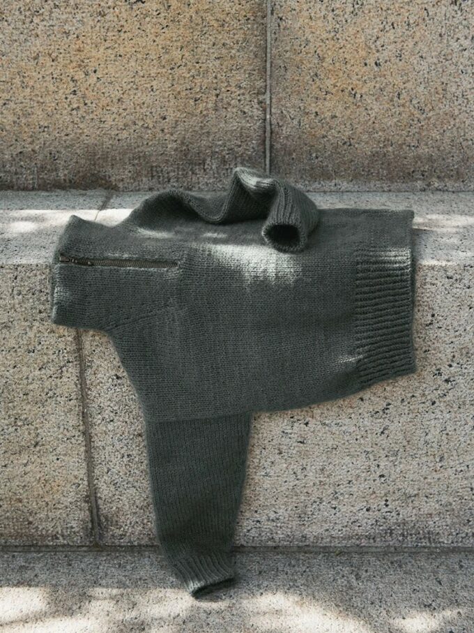 Sandnes Garn I GINO Zipper Genser (2211-9)