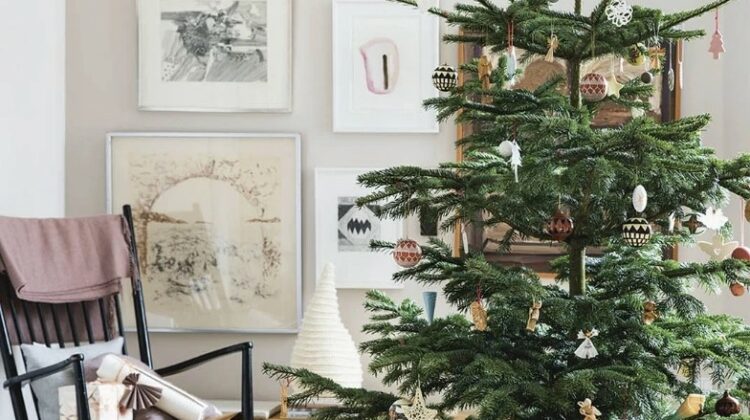 Wir wünschen frohe Weihnachten mit unseren Strickhighlights