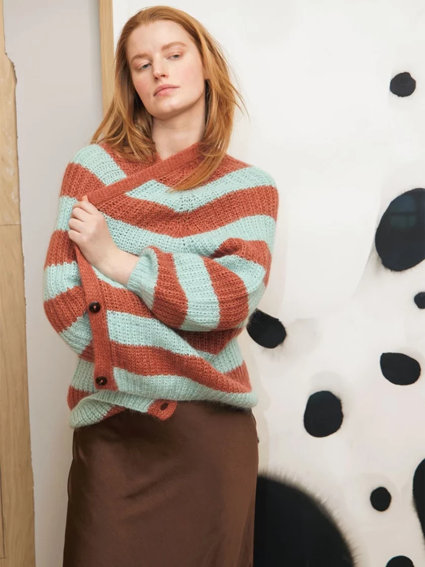 Sandnes Garn I Brook Cardigan (2302-4) – Bild 4