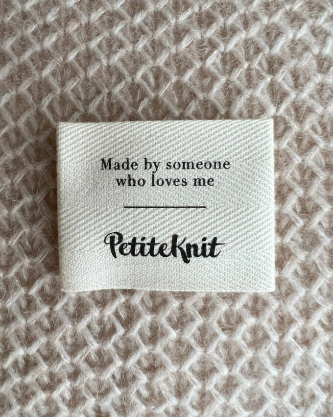 PetiteKnit I Labels