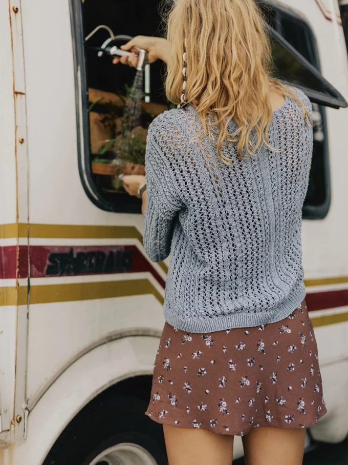 Sandnes Garn I April Blouse (2305 - 6)