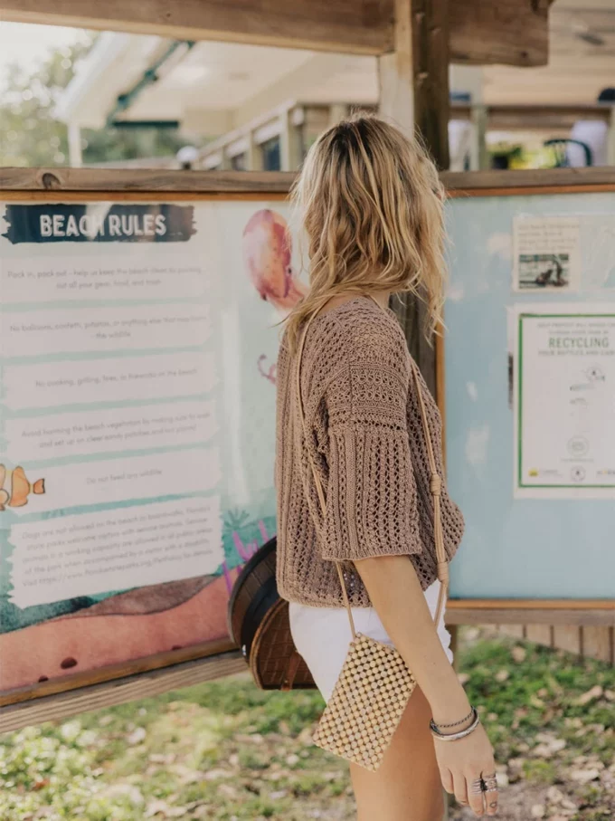 Sandnes Garn I April Blouse (2305 - 6)