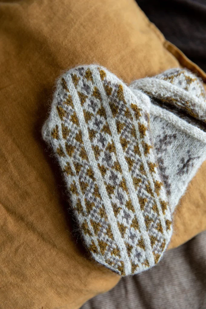 Laine Magazine│52 Weeks of Sock Vol. II