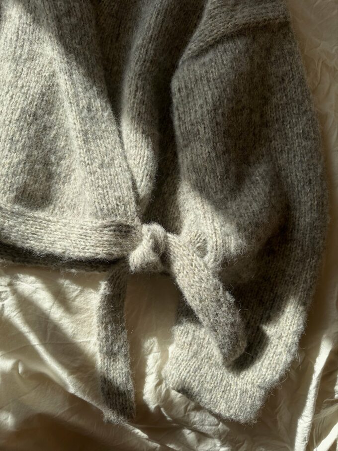 My Favourite Things Knitwear I LEVITATE WRAP (Originalwolle)