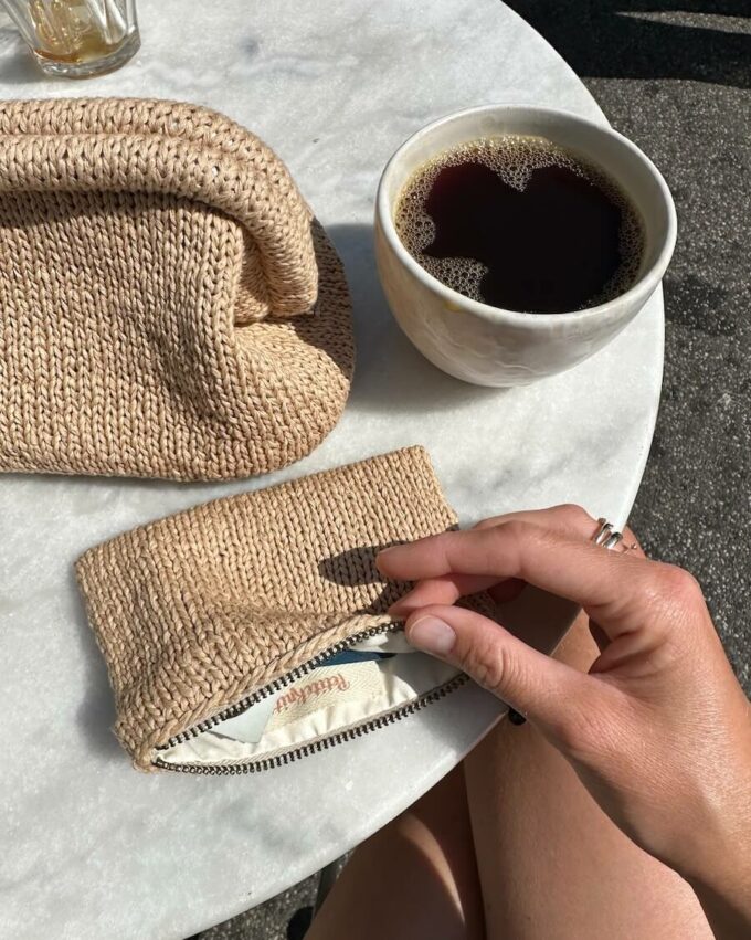 PetiteKnit I Cleo Clutch