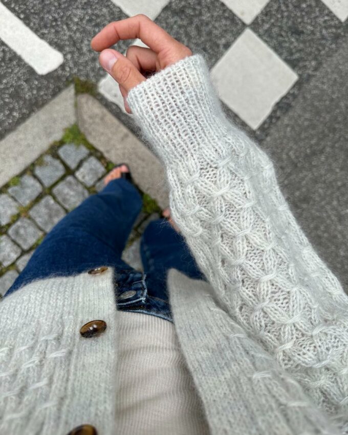 PetiteKnit I Jenny Jacket V-neck