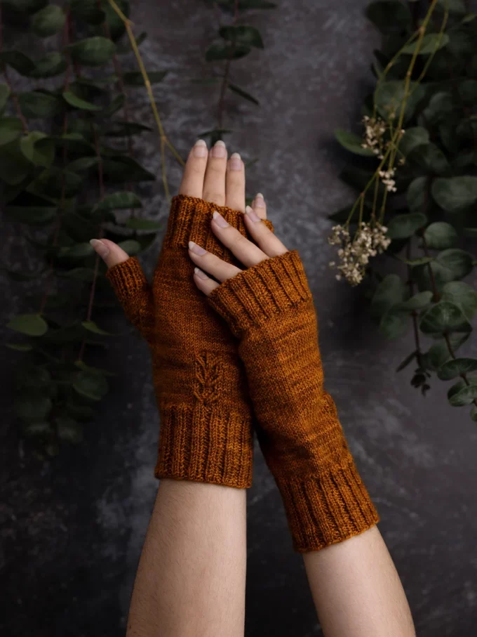 LITLG I ISSUE 7 Into the Hills Cabin Living