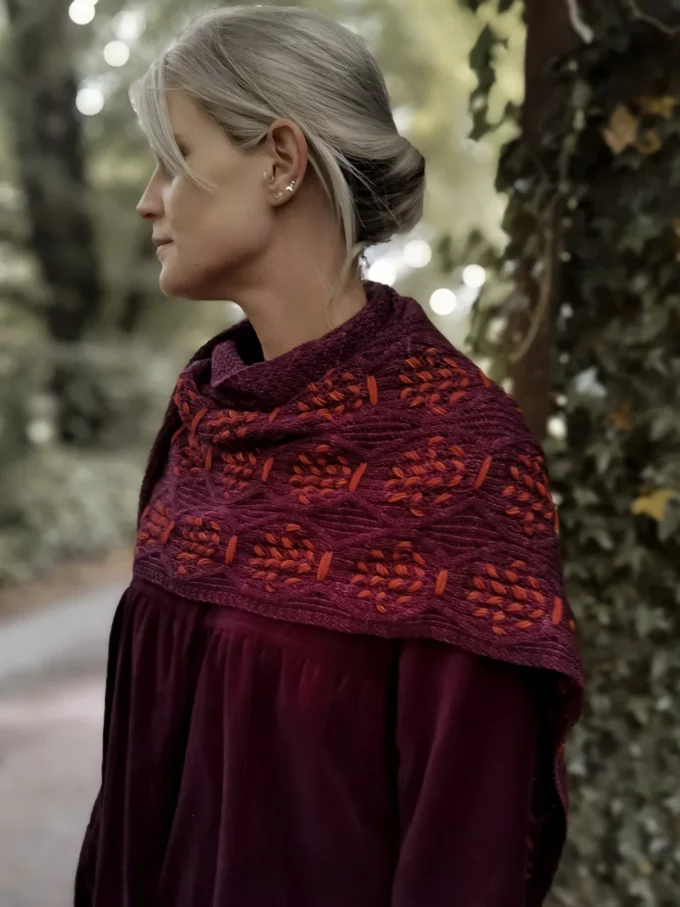 LITLG I ISSUE 7 Into the Hills Cabin Living