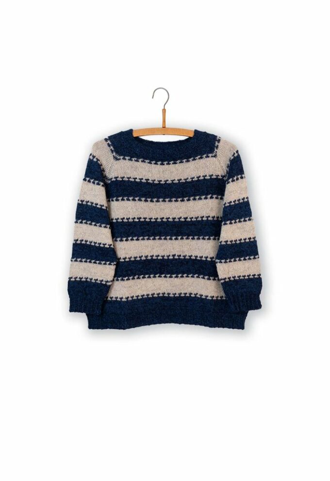 Isager I A Knitting Life - out into the world