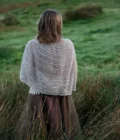 Laine Magazine I A Little Book of Moon-Inspired Shawls – Bild 4
