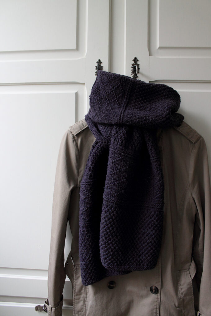 Evgeniya Dupliy I FRIEDRICHSHAIN Schal