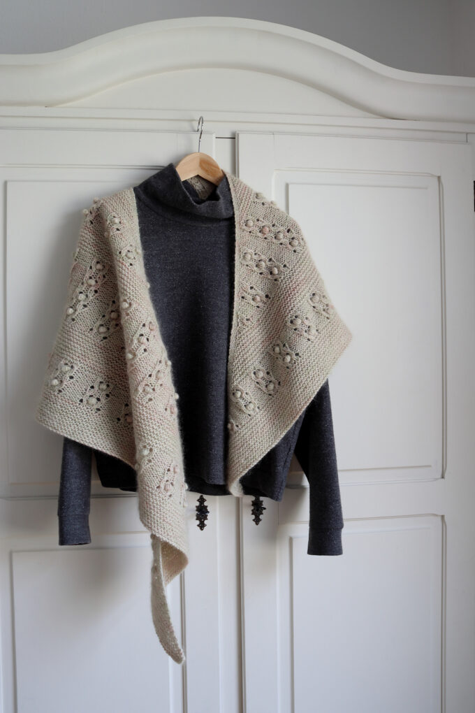 Evgeniya Dupliy I FRÜHLING Tuch