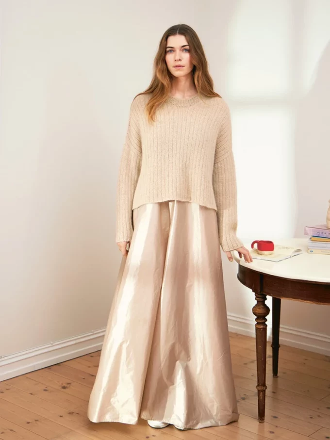 Sandnes Garn I Hilda Sweater (2403-4)