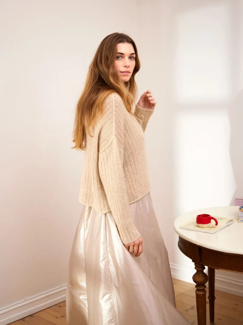 Sandnes Garn I Hilda Sweater (2403-4) – Bild 2