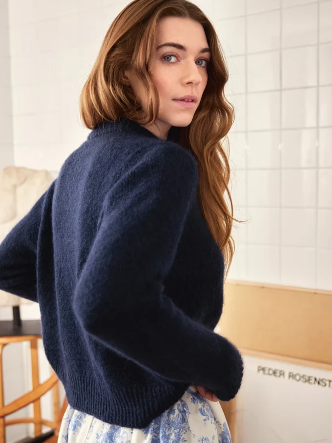 Sandnes Garn I Spencer Sweater (2403-7)