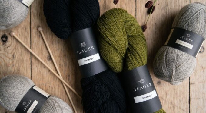 Knitthing I Agnes Sweater