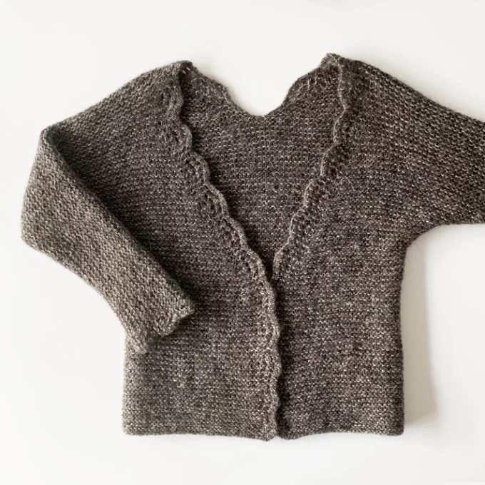 Odd Row I Scalloped Cardigan