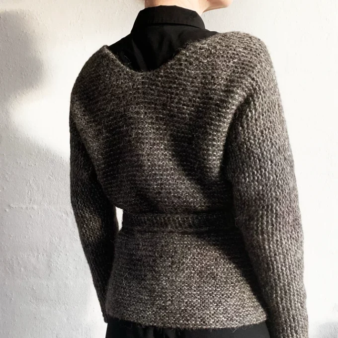 Odd Row I Scalloped Cardigan