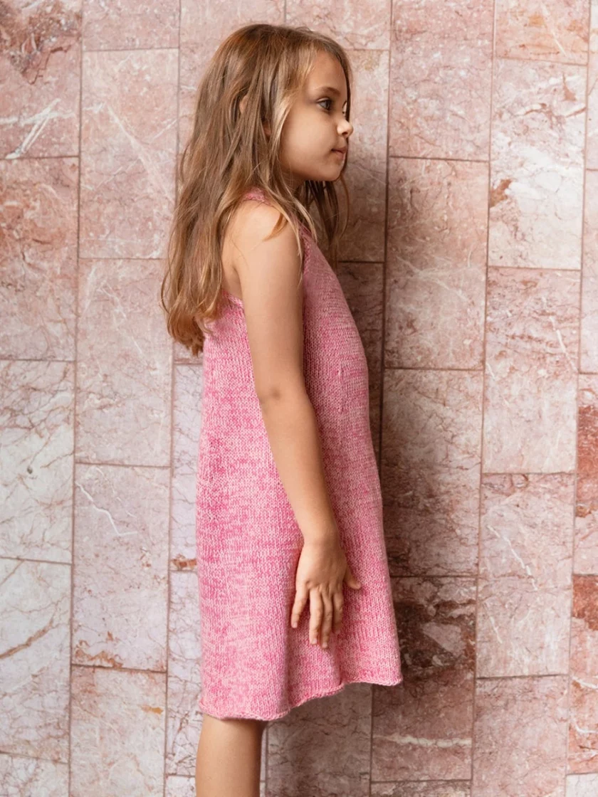 Sandnes Garn I Minnie Kleid Junior (2405-2) – Bild 4