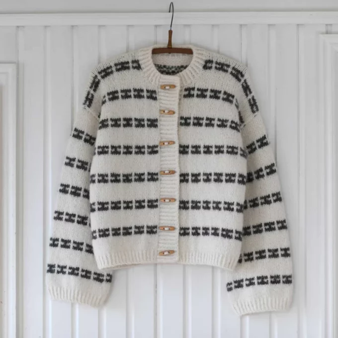 Anne Ventzel I Karla Cardigan