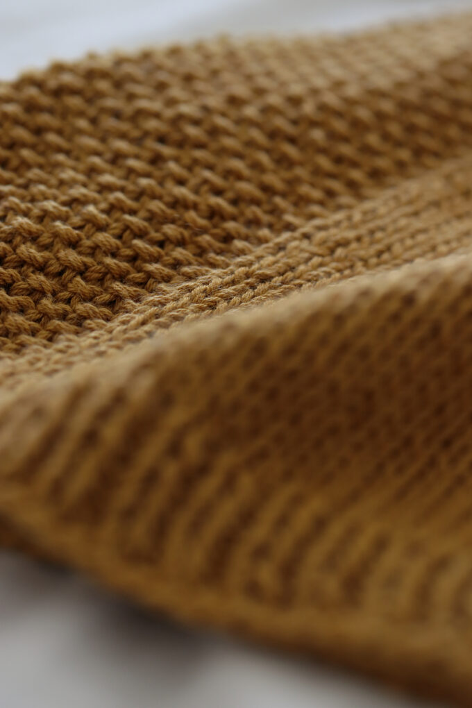 Evgeniya Dupliy I SONNENSTUNDEN Tee