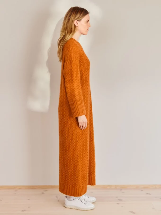 Sandnes Garn I Bonnie Dress 2409-11