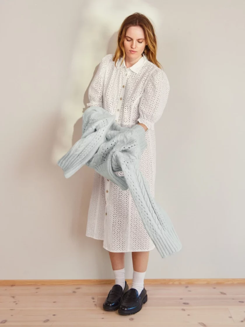 Sandnes Garn I Cornelia Sweater 2409-5 – Bild 2
