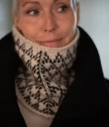 Anne Ventzel I Spotty Neck Warmer