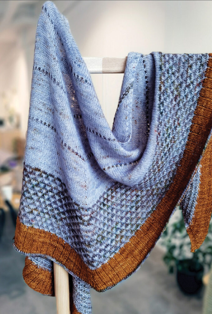 LITLG I Muir Shawl