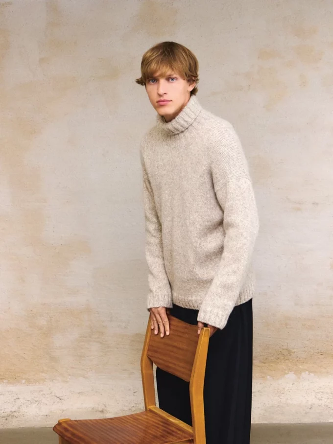 Sandnes Garn I  Dave Sweater Man 2412-02