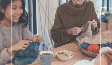 Von der Maschenprobe bis zum Meisterwerk: Teamwork beim Stricken