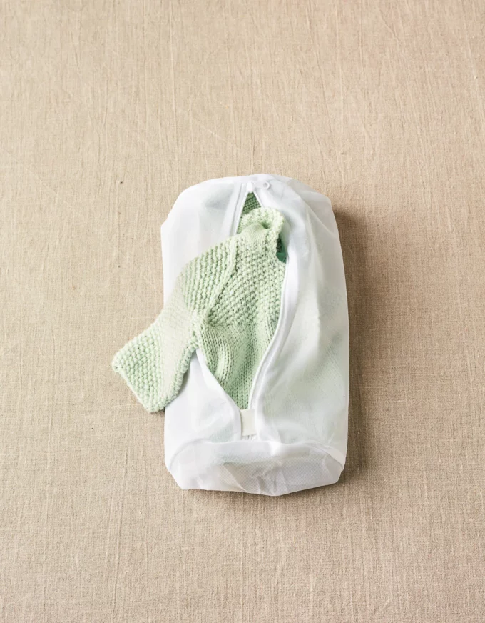 Cocoknits I Sweater Care Washing Bag