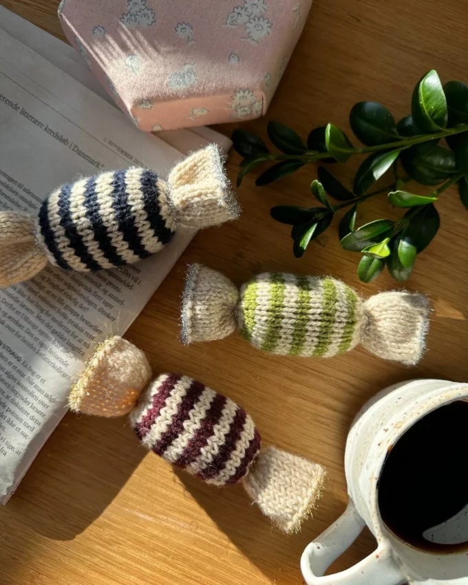 PetiteKnit I Christmas Caramell