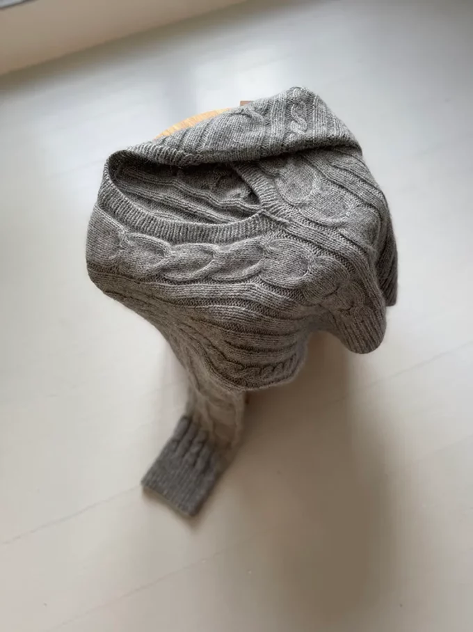 Otherloops I Tulip Loop V Neck