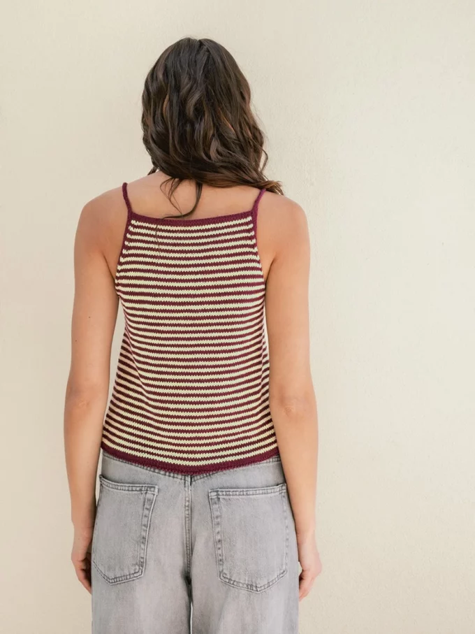 Sandnes Garn I  West Singlet (2504-08)