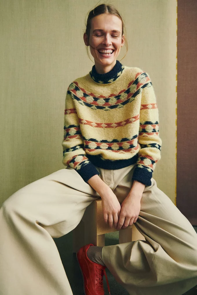 Helga Isager I Gunta Sweater (Variante Eco Soft)