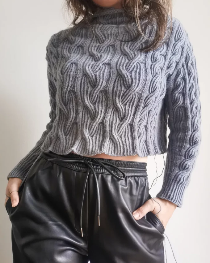 Ann-Kathrin Stoll I Twistedcablesweater