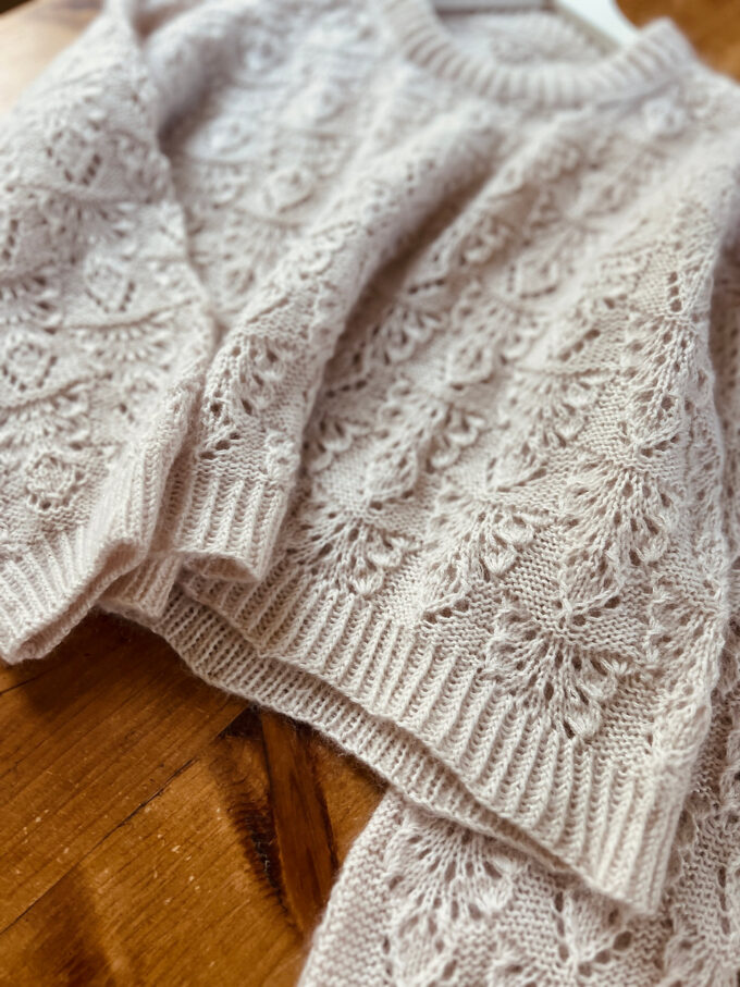 Kolibri by Johanna I Pierre Sweater